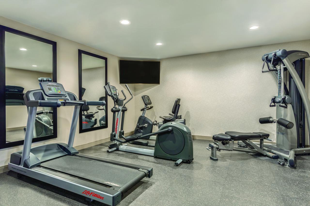 Country Inn & Suites By Radisson, Erie, PA - thumb 21