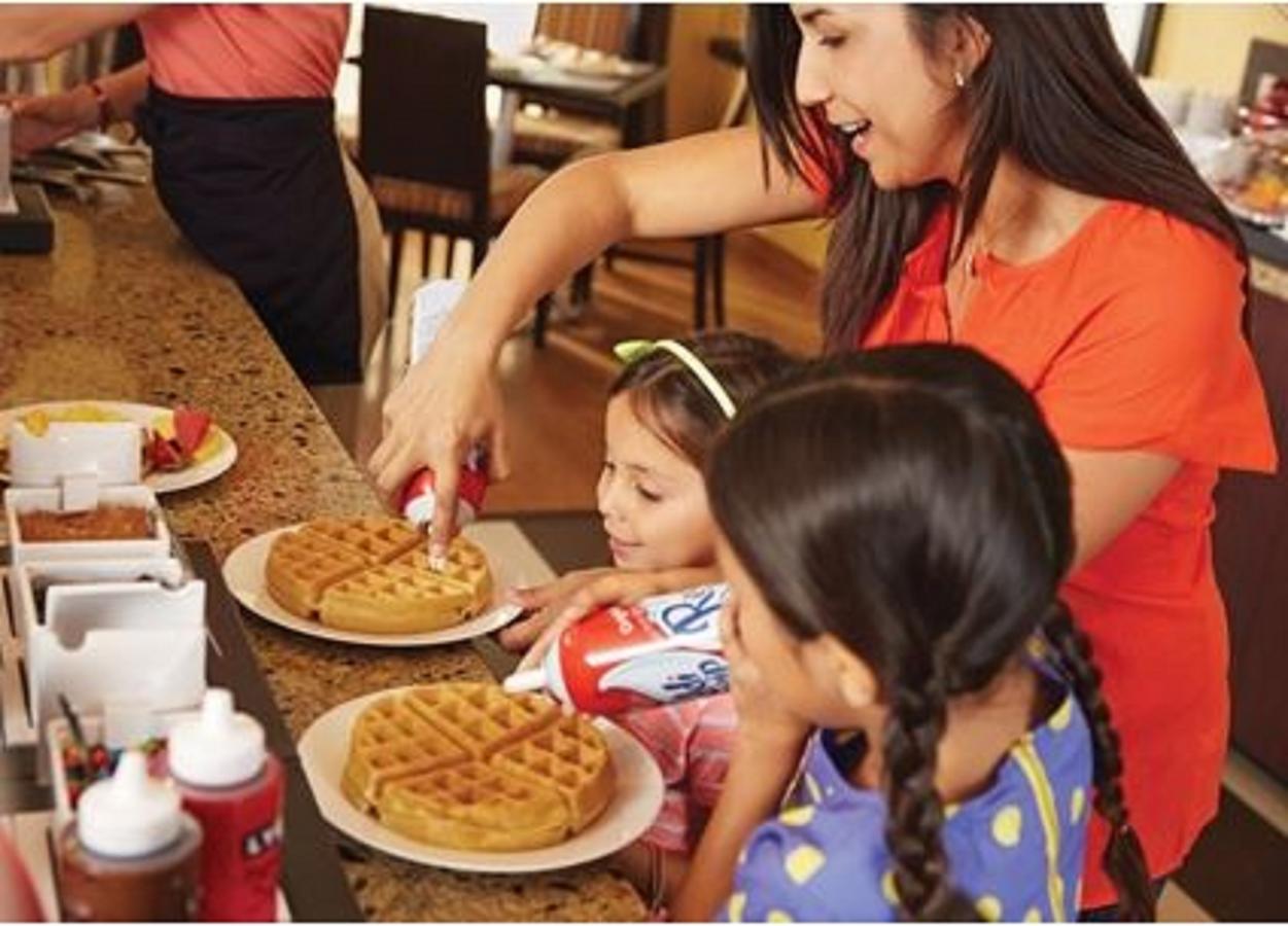 Hampton Inn & Suites Pittsburgh New Stanton PA - thumb 5