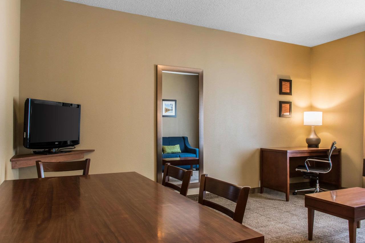 Comfort Inn Lancaster County - thumb 24