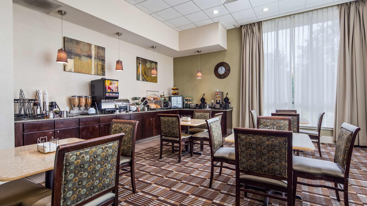 Best Western Plus Philadelphia Airport South - At Widener University - thumb 23