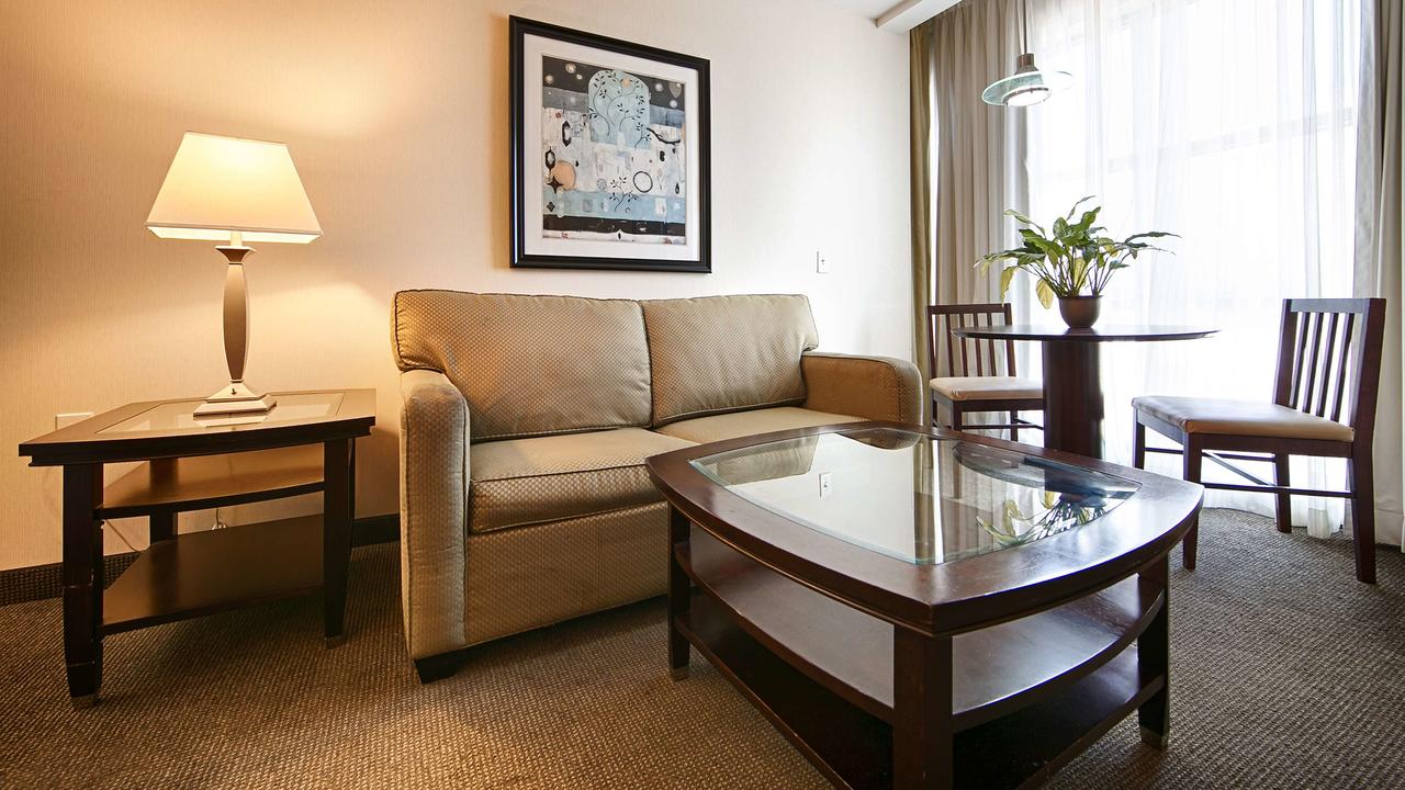 Best Western Plus Philadelphia Airport South - At Widener University - thumb 11