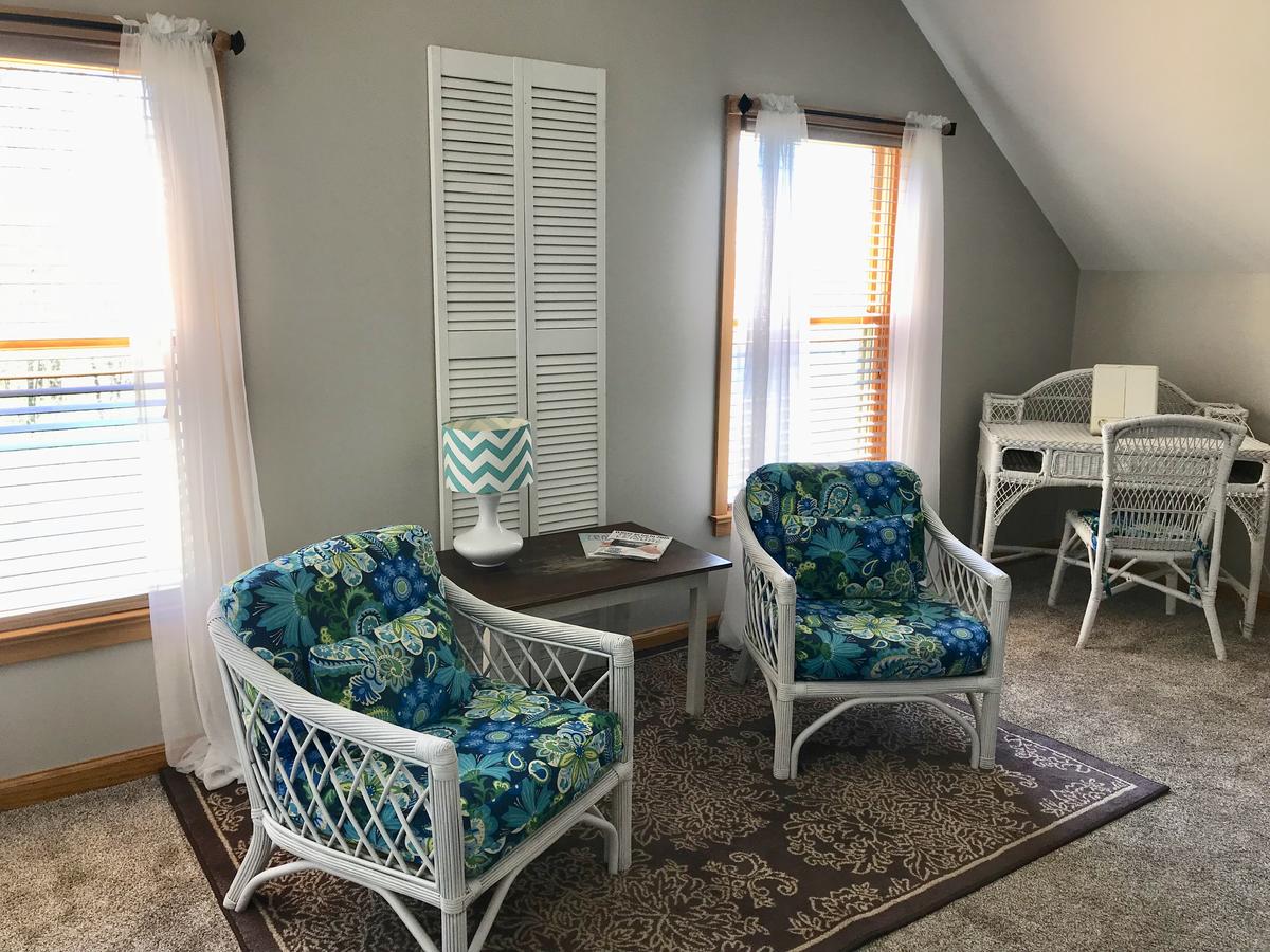 Mt. Nittany Hideaway - Beautiful And Spacious Home - thumb 8