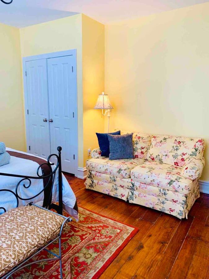 Inn On Main- Renovated Charm Next To Hershey! - thumb 22