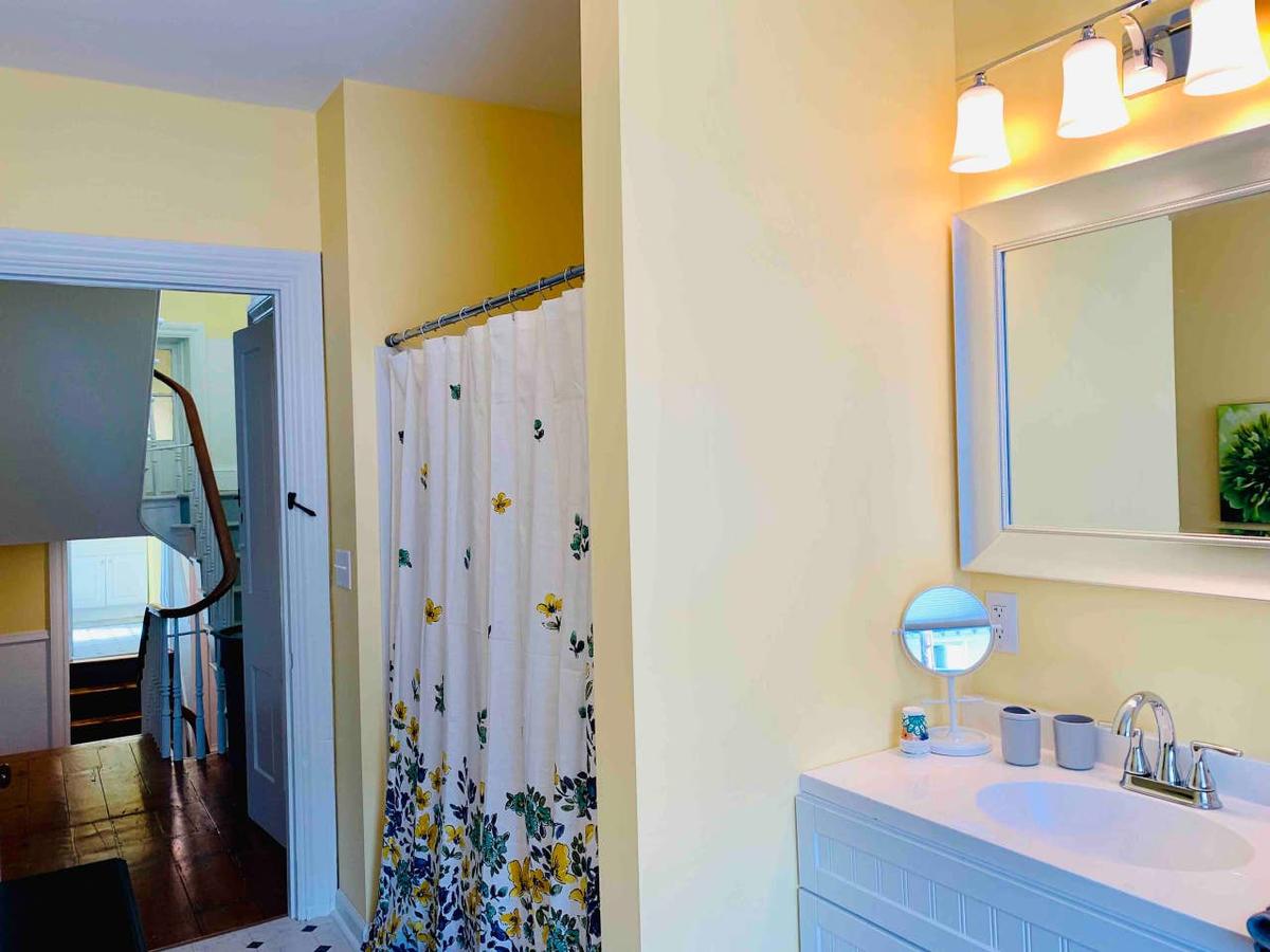 Inn On Main- Renovated Charm Next To Hershey! - thumb 34