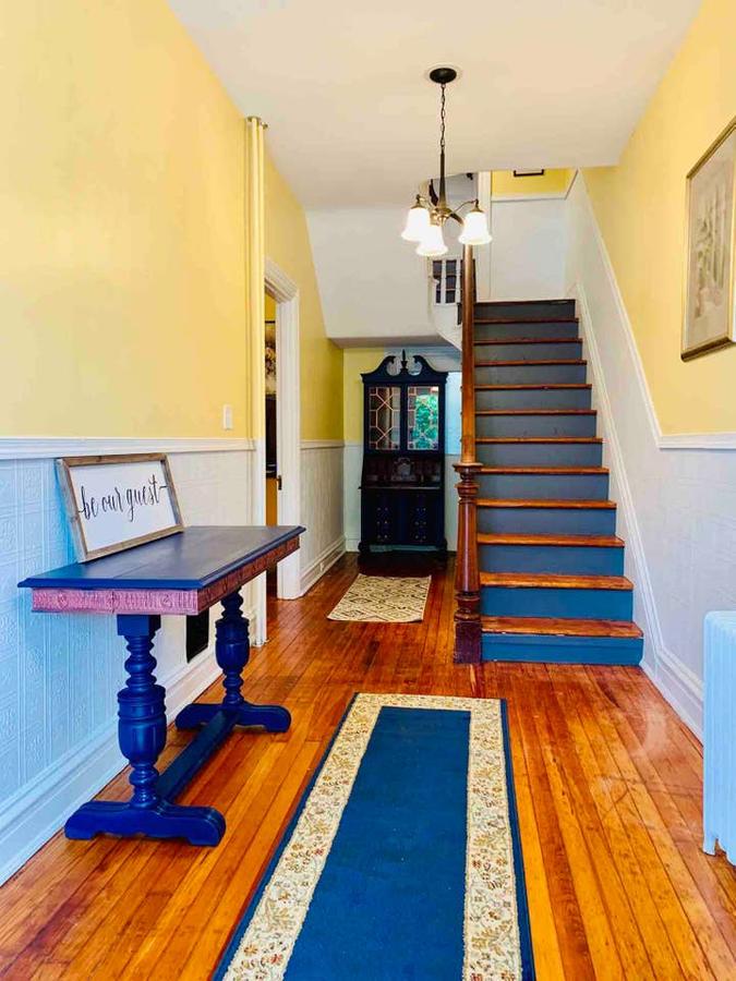 Inn On Main- Renovated Charm Next To Hershey! - thumb 1