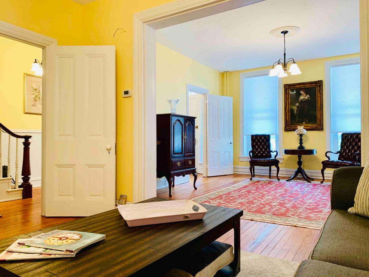 Inn On Main- Renovated Charm Next To Hershey! - thumb 4