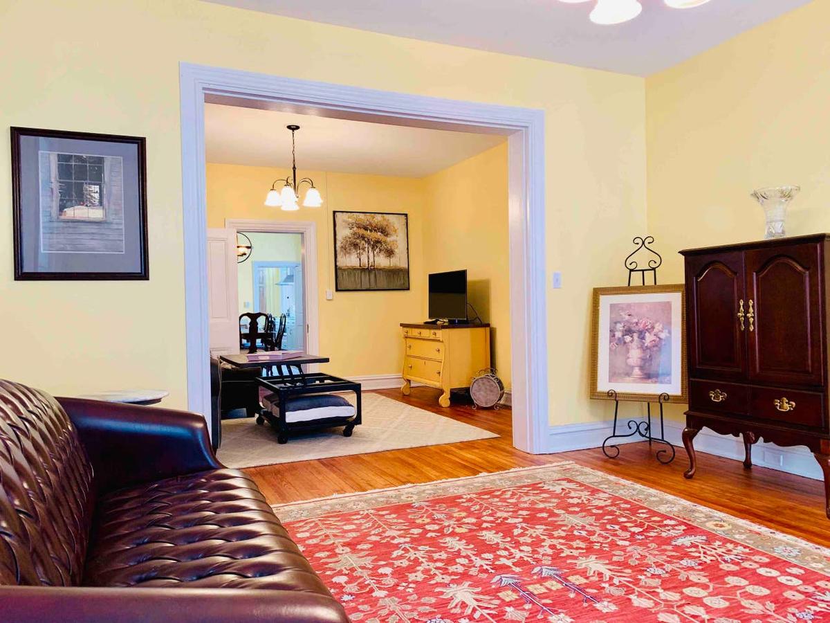 Inn On Main- Renovated Charm Next To Hershey! - thumb 5