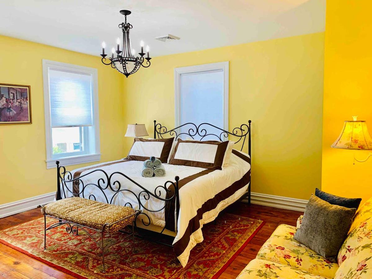 Inn On Main- Renovated Charm Next To Hershey! - thumb 20