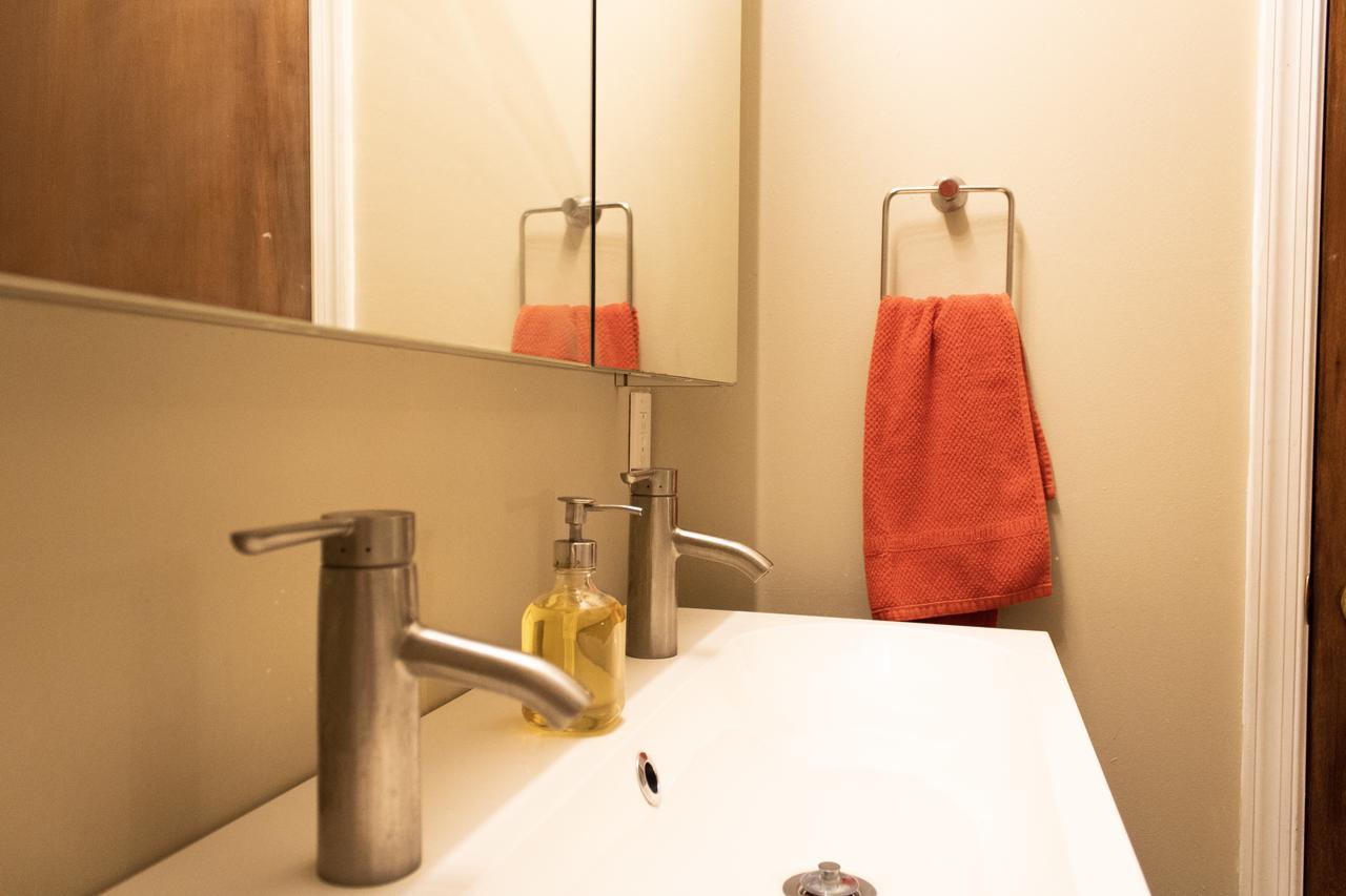 Huge Modern 3 Bedroom House Near UPenn - thumb 22