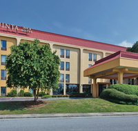La Quinta by Wyndham Charleston Riverview - Accommodation Indiana