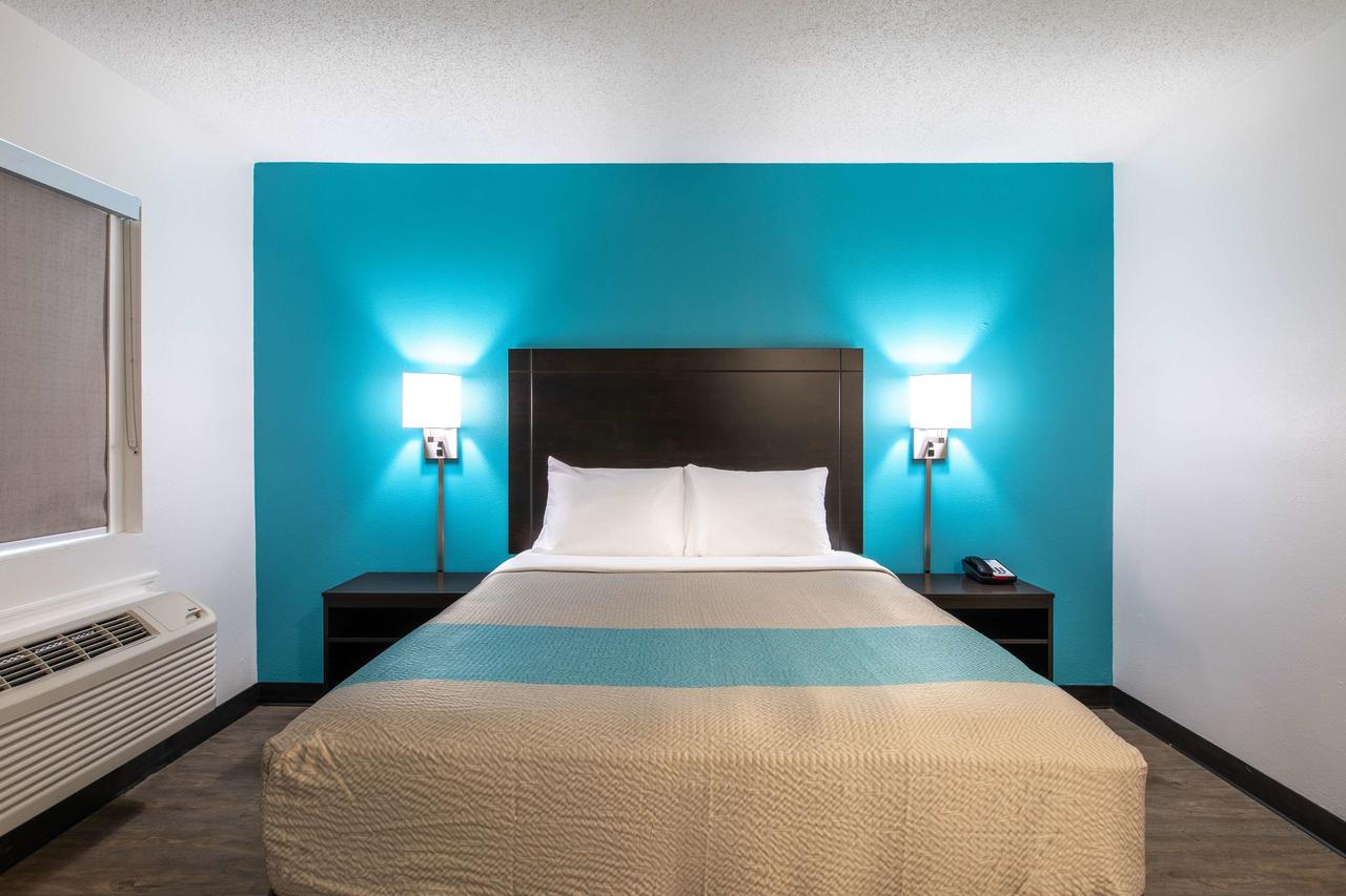 Motel 6 Greenville, SC- I-85 Near Downtown - thumb 16