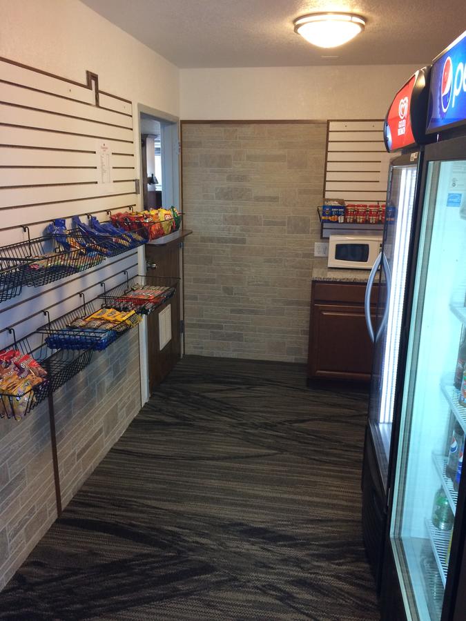 Ramada By Wyndham Rapid City - thumb 2