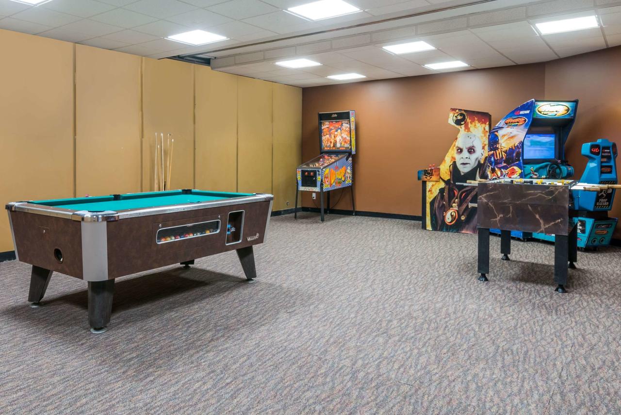 Ramada By Wyndham Rapid City - thumb 28