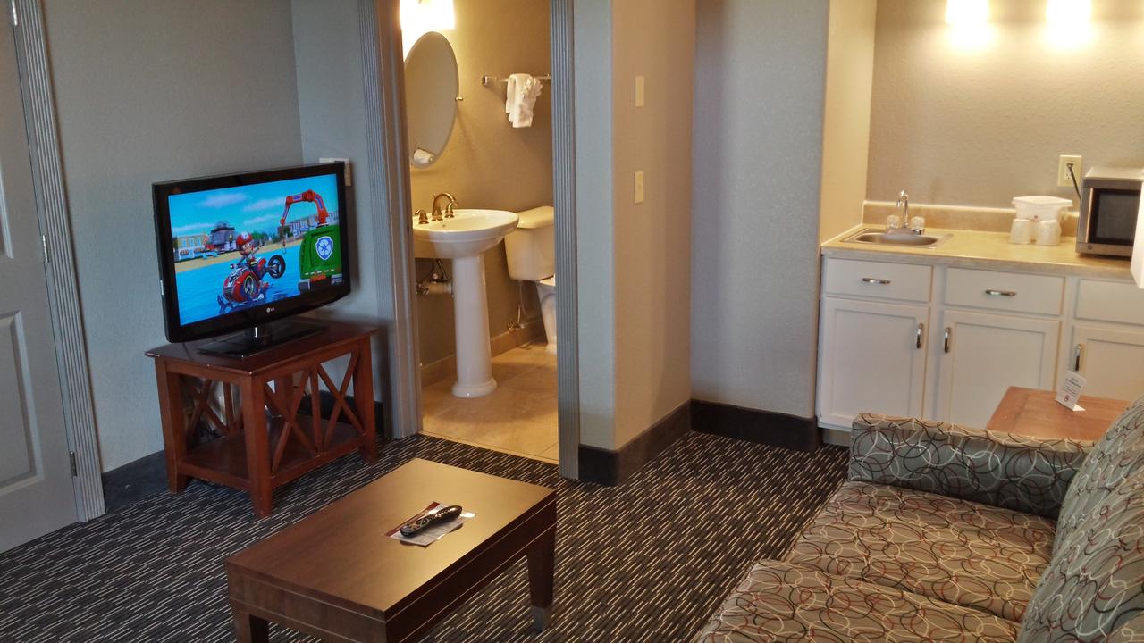 Ramada By Wyndham Rapid City - thumb 25