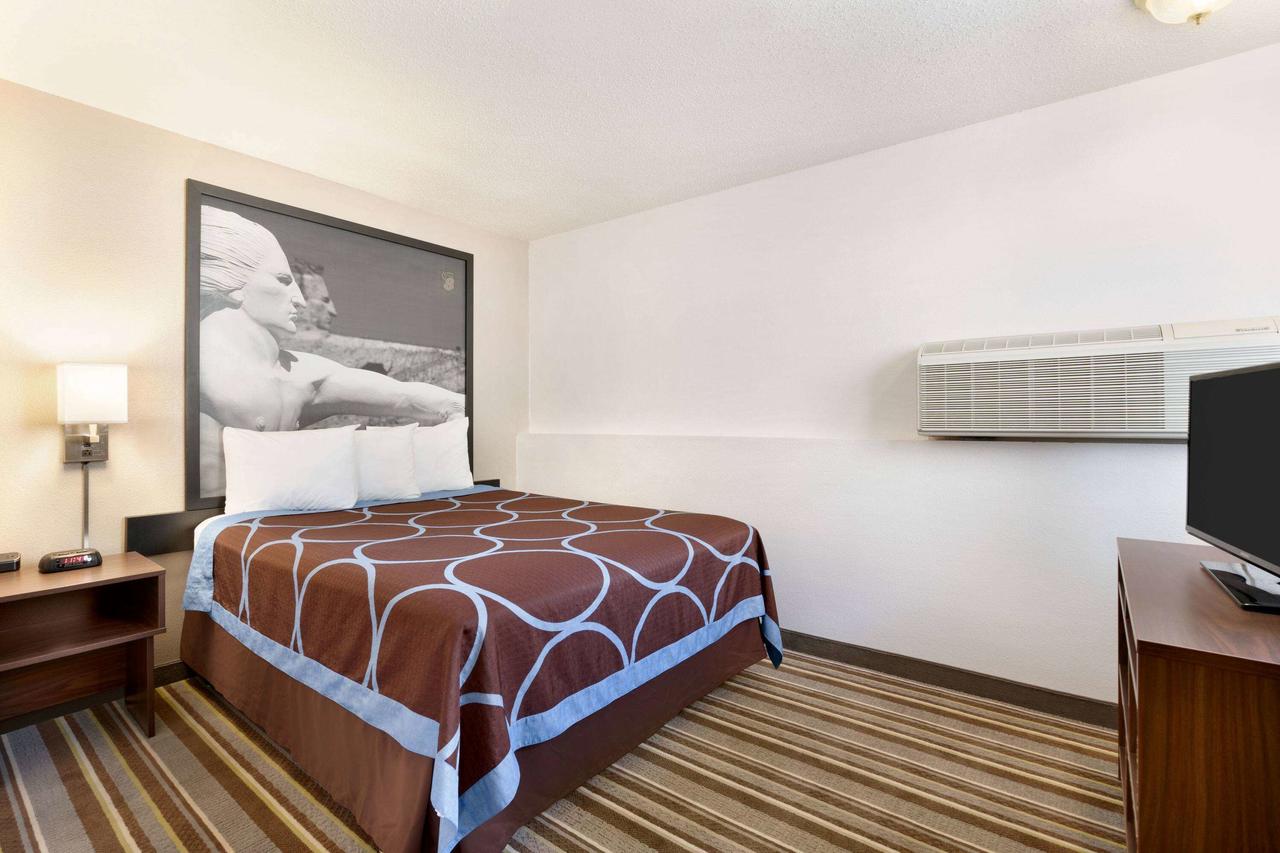 Super 8 By Wyndham Custer/Crazy Horse Area - thumb 32