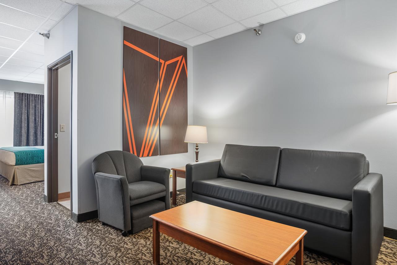 Howard Johnson By Wyndham Rapid City - thumb 36