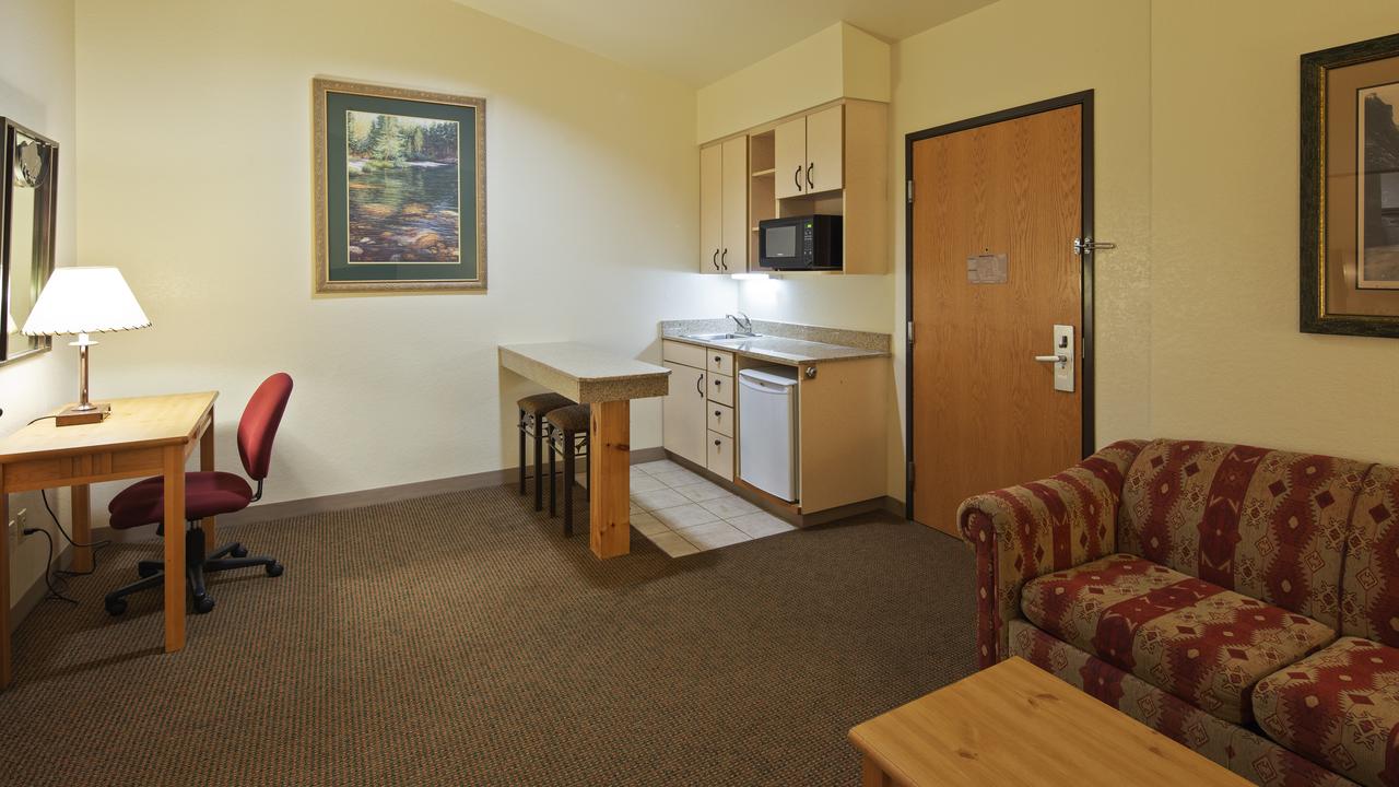 Best Western Golden Spike Inn & Suites - thumb 8