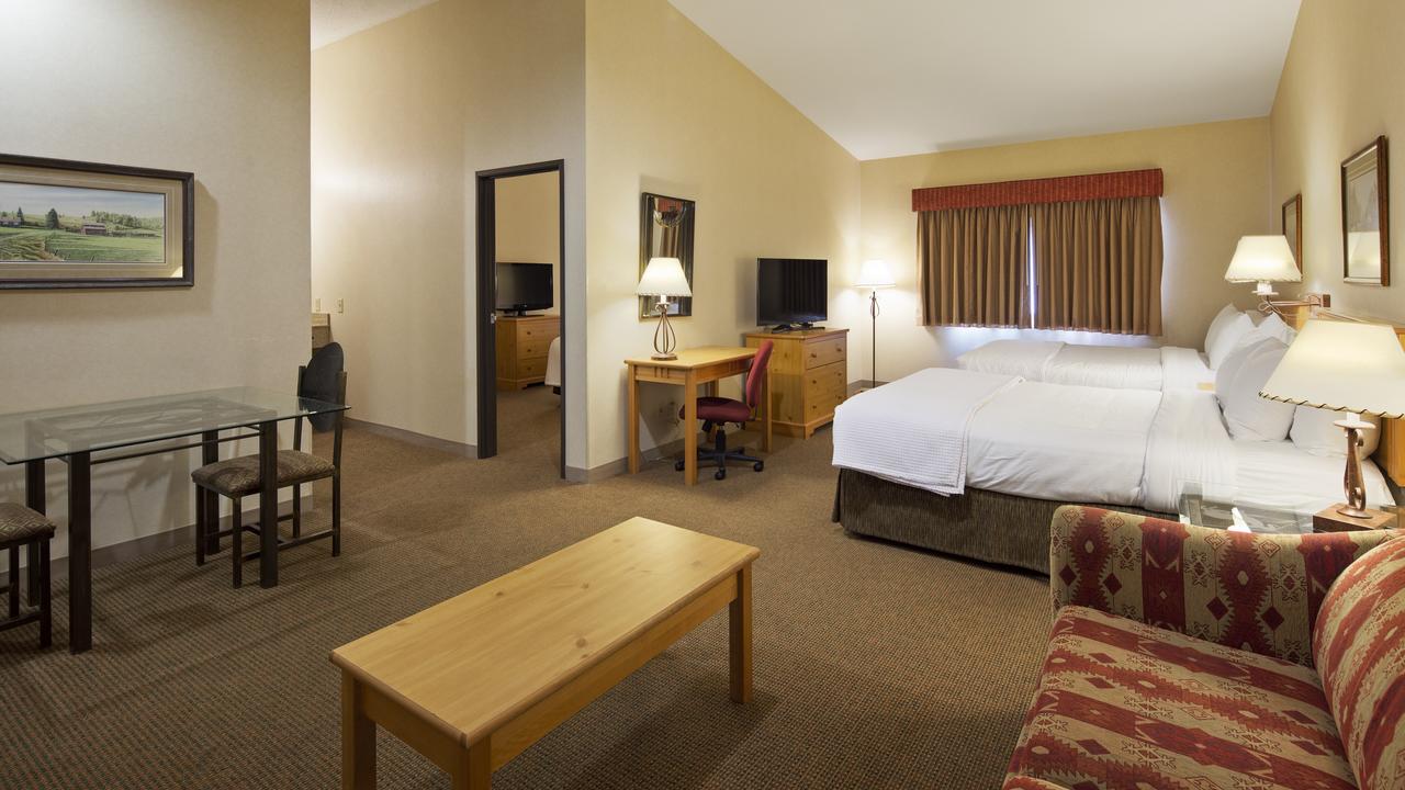 Best Western Golden Spike Inn & Suites - thumb 22