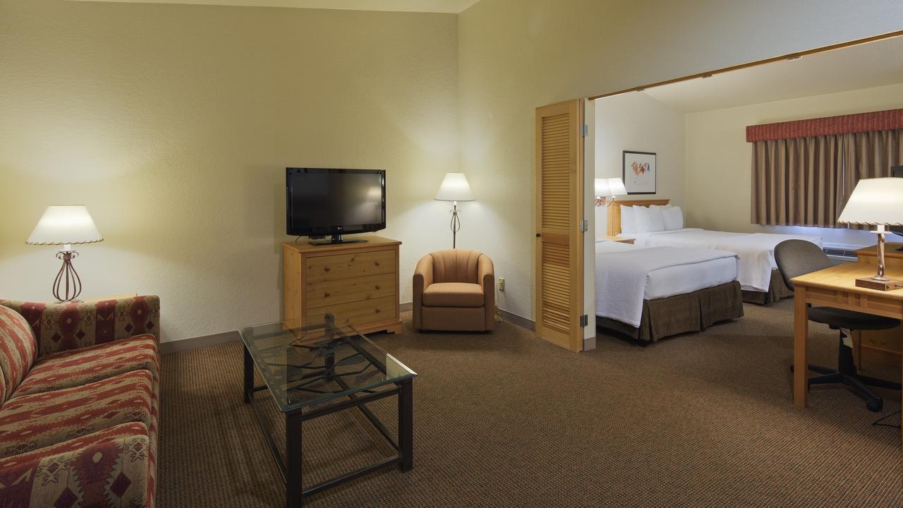 Best Western Golden Spike Inn & Suites - thumb 9