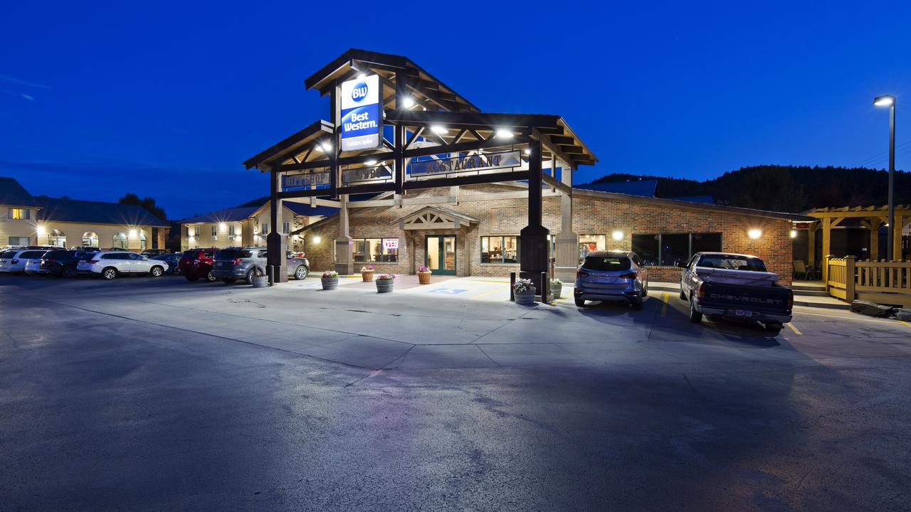 Best Western Golden Spike Inn & Suites - thumb 2