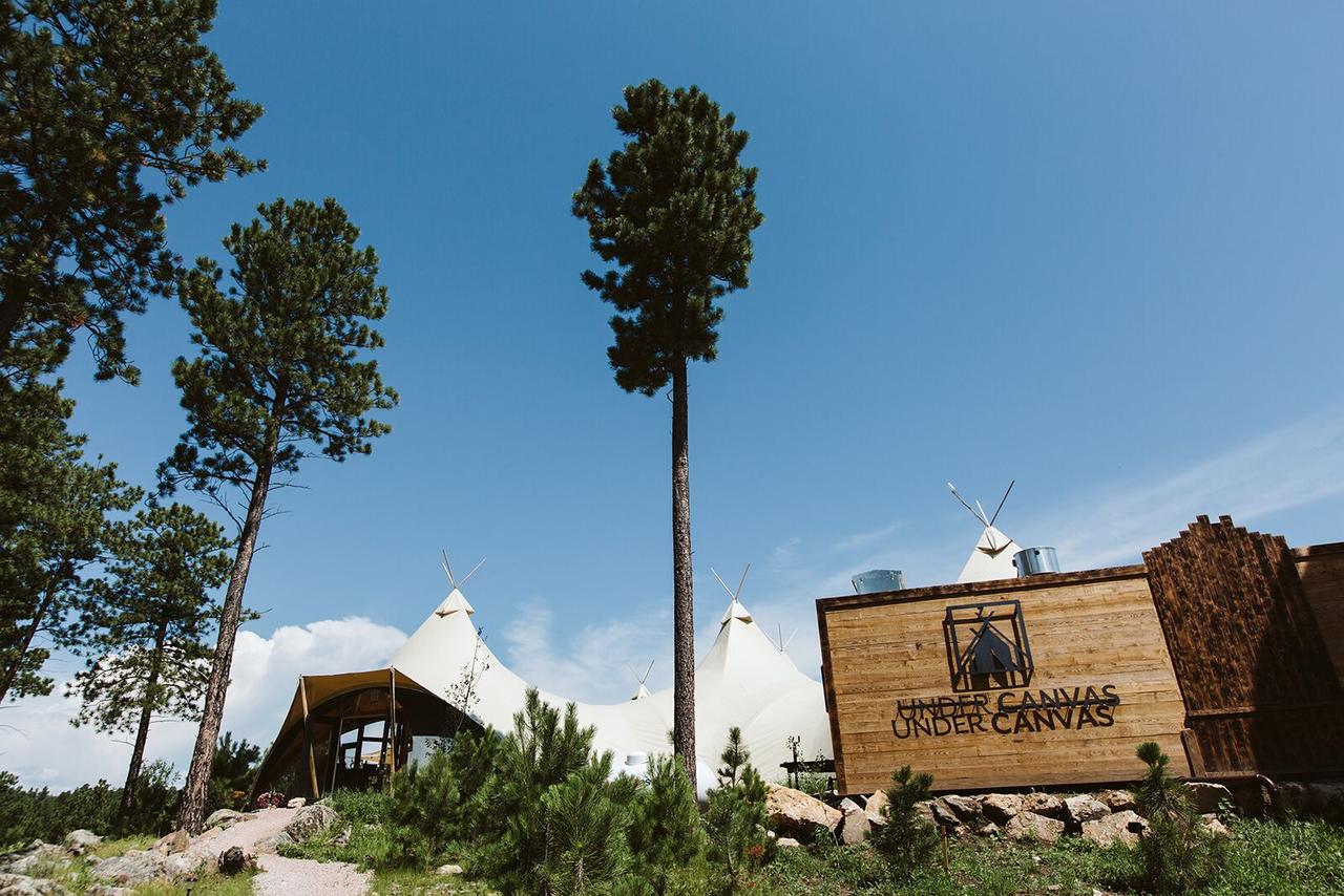 Under Canvas Mount Rushmore - thumb 29