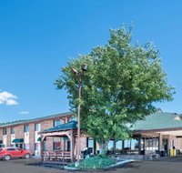 Days Inn by Wyndham Spearfish - Accommodation Indiana