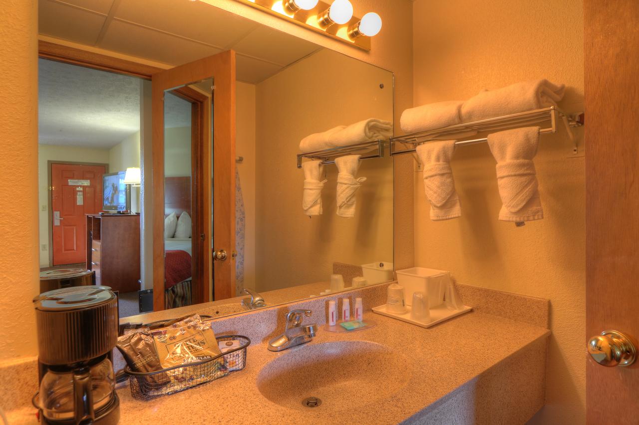 Evergreen Smoky Mountain Lodge & Convention Center - thumb 3