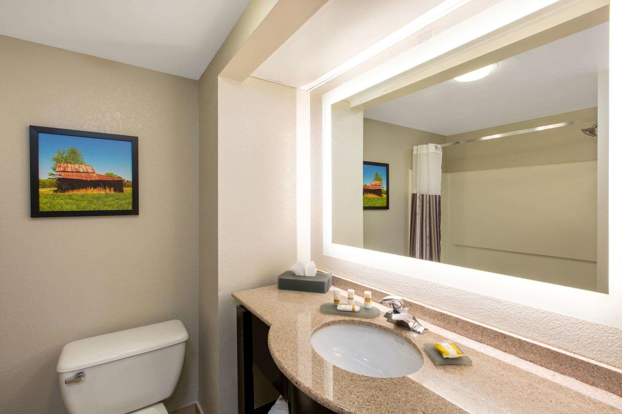 La Quinta Inn By Wyndham Pigeon Forge-Dollywood - thumb 26