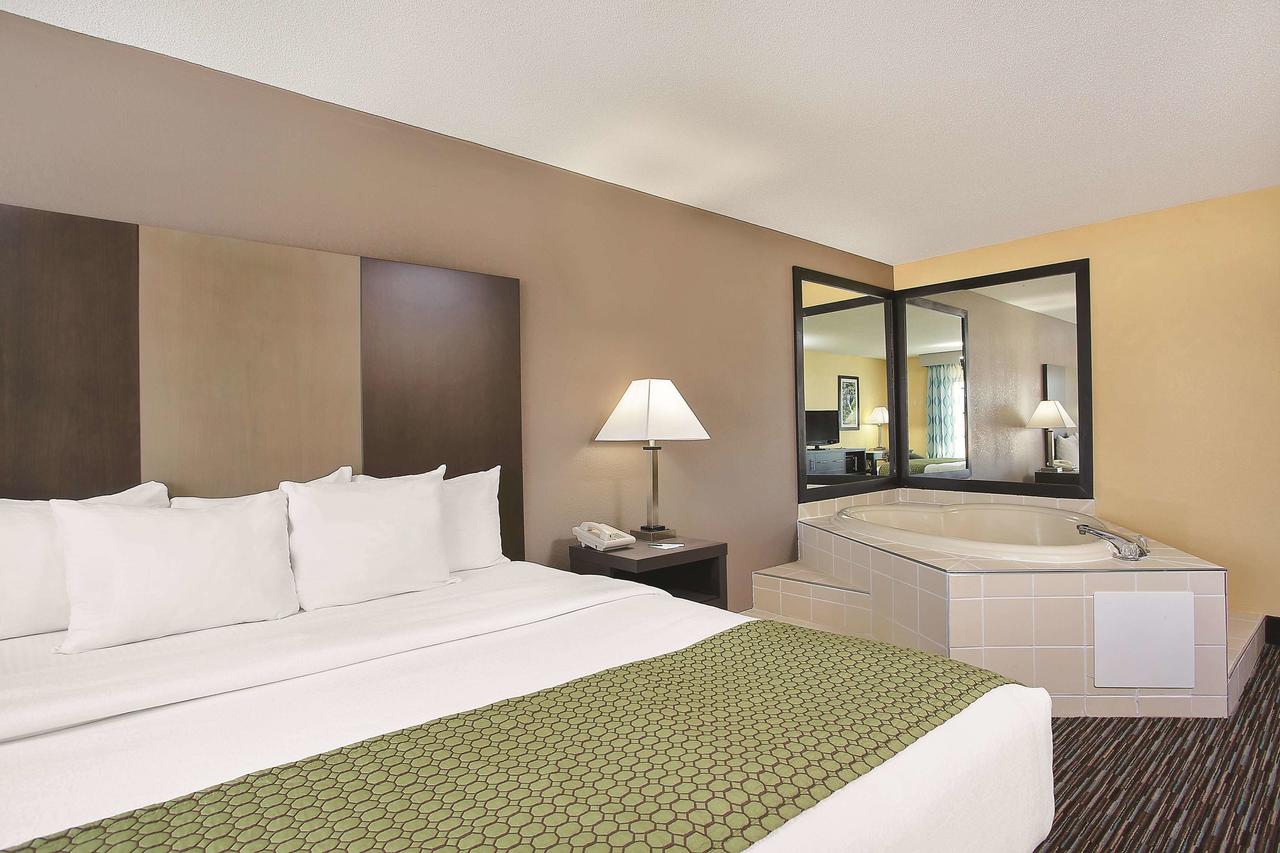 La Quinta Inn By Wyndham Pigeon Forge-Dollywood - thumb 44