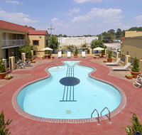 Days Inn by Wyndham Memphis at Graceland - Accommodation Indiana