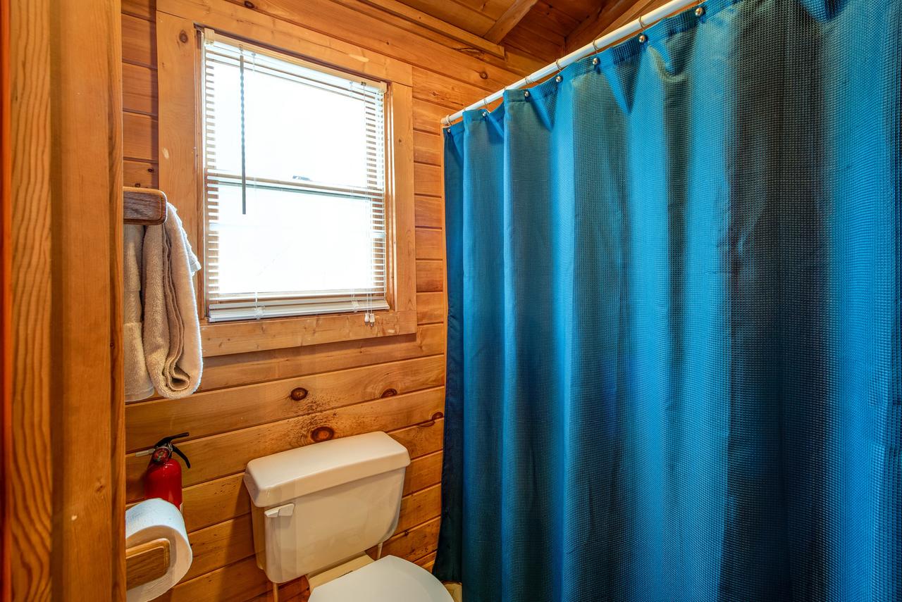 Mountain Tree House - thumb 28