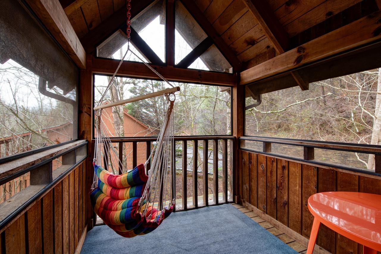 Mountain Tree House - thumb 31