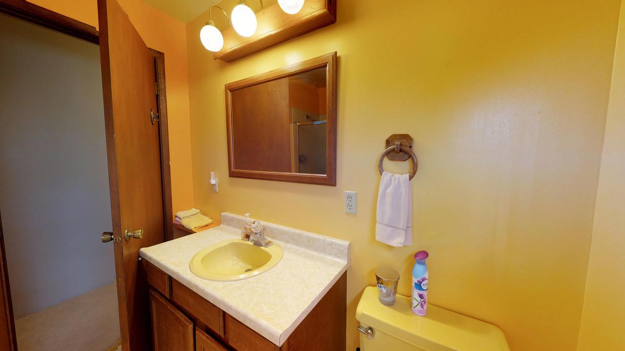 Hideout Ft. Abajo Cabin - thumb 26