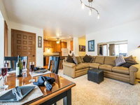 2 br across from Park City Canyons Village Views Accommodation Indiana