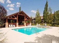 Abode at the Cove Accommodation Indiana