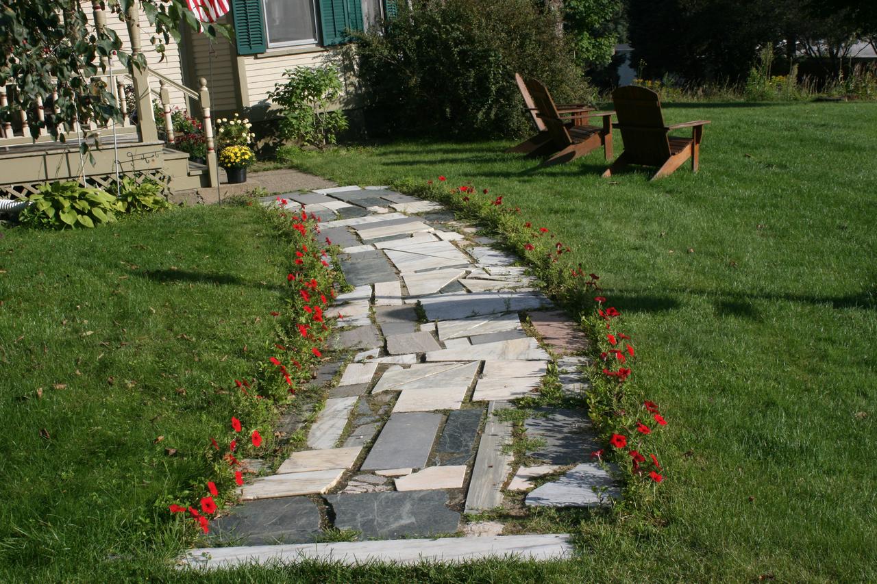 Richmond Victorian Inn - thumb 1