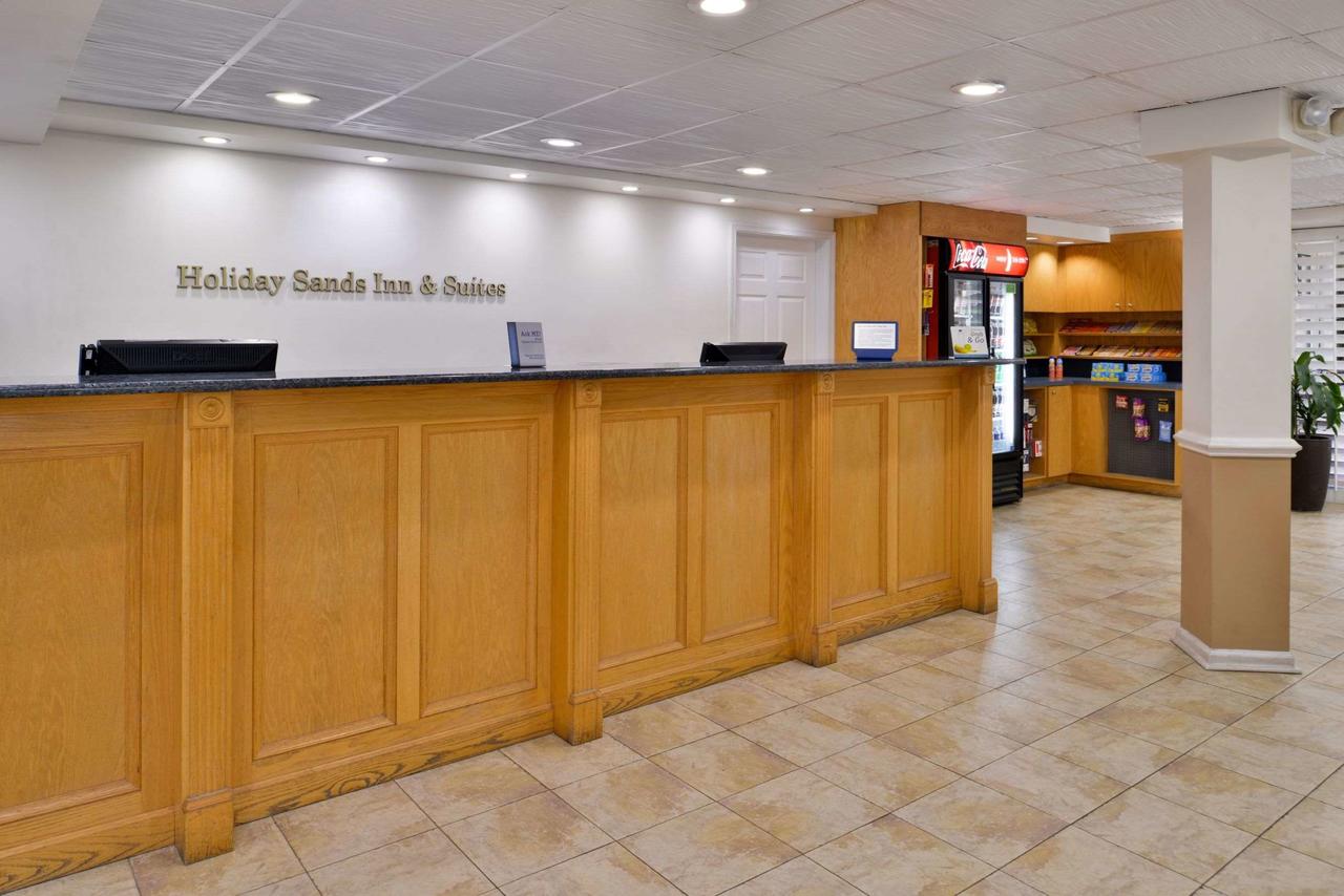 Best Western Plus Holiday Sands Inn & Suites - thumb 32