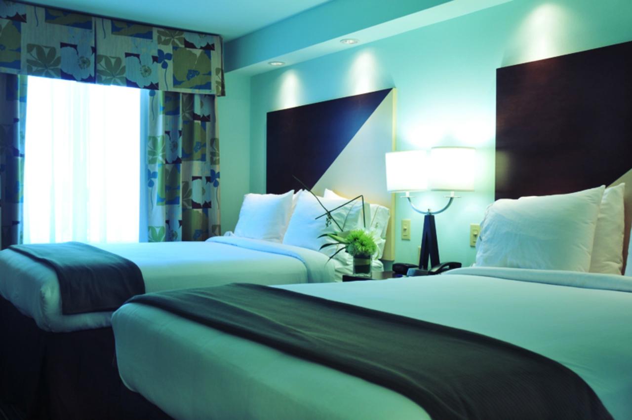 Holiday Inn Express Hotel & Suites Norfolk Airport - thumb 1