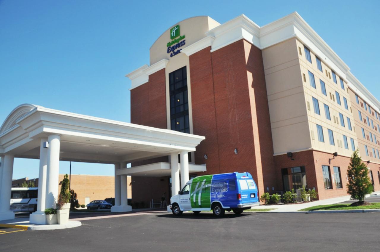 Holiday Inn Express Hotel & Suites Norfolk Airport - thumb 11