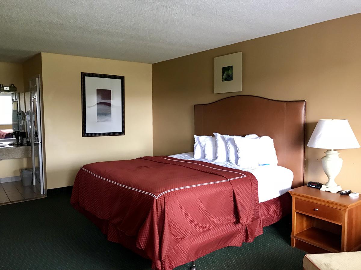 Atlantic Shores Inn And Suites - thumb 30