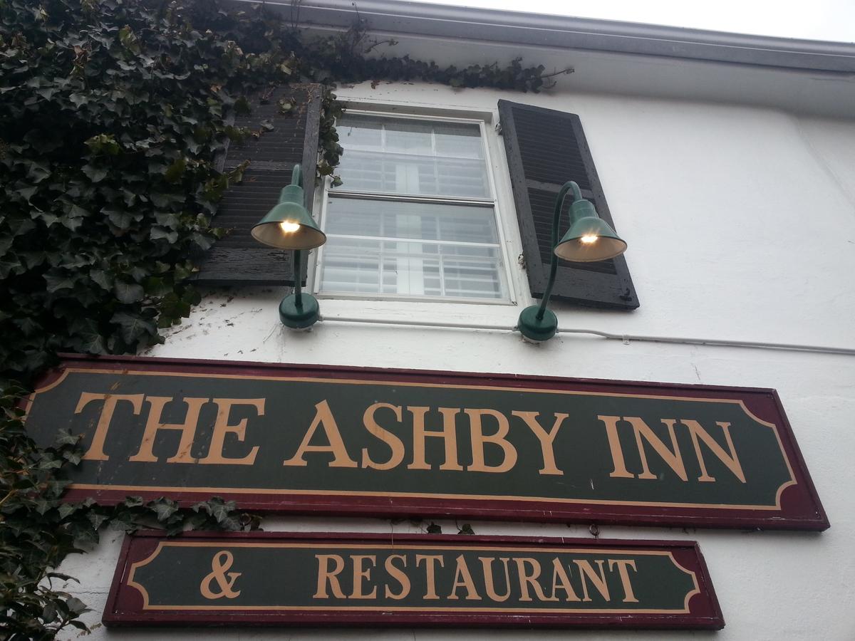 Ashby Inn & Restaurant - thumb 11