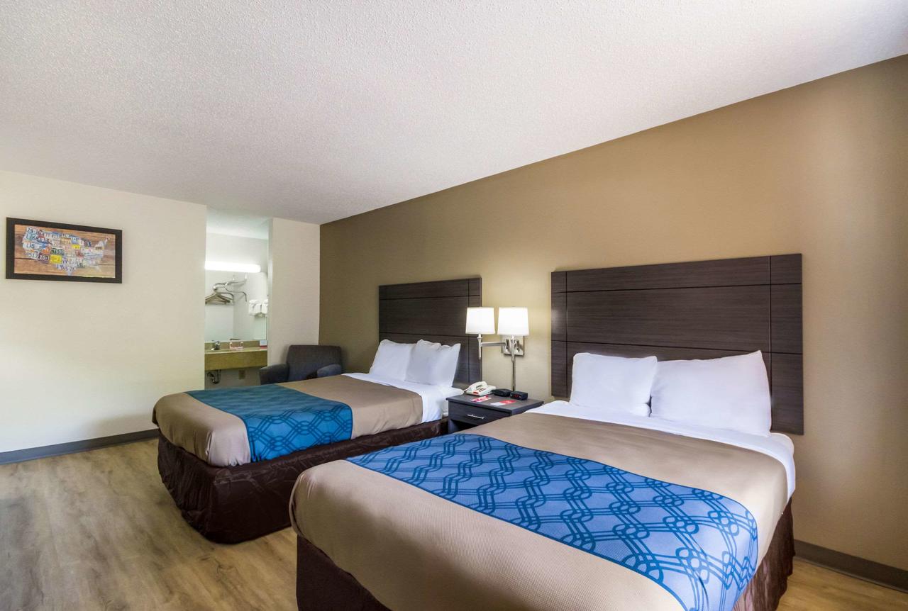 Econo Lodge Little Creek - thumb 23