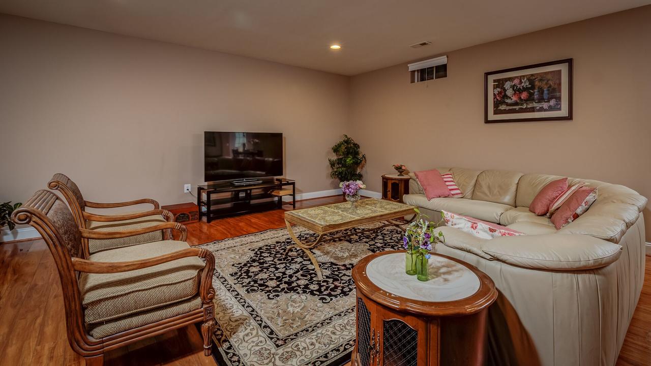 Furnished 2 Rooms Apartment For Short Or Long Term - thumb 6