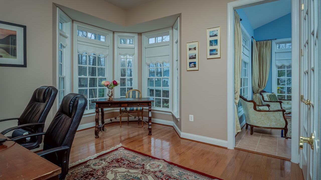 Furnished 2 Rooms Apartment For Short Or Long Term - thumb 10