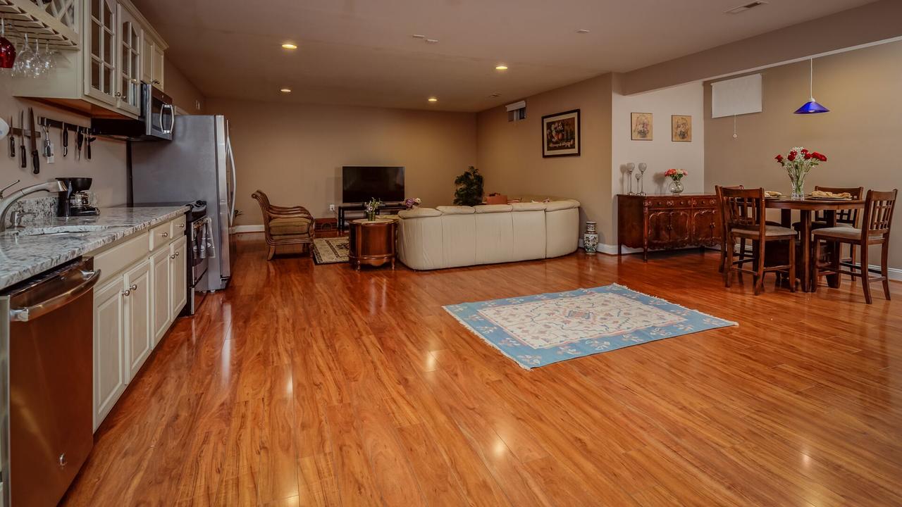 Furnished 2 Rooms Apartment For Short Or Long Term - thumb 3