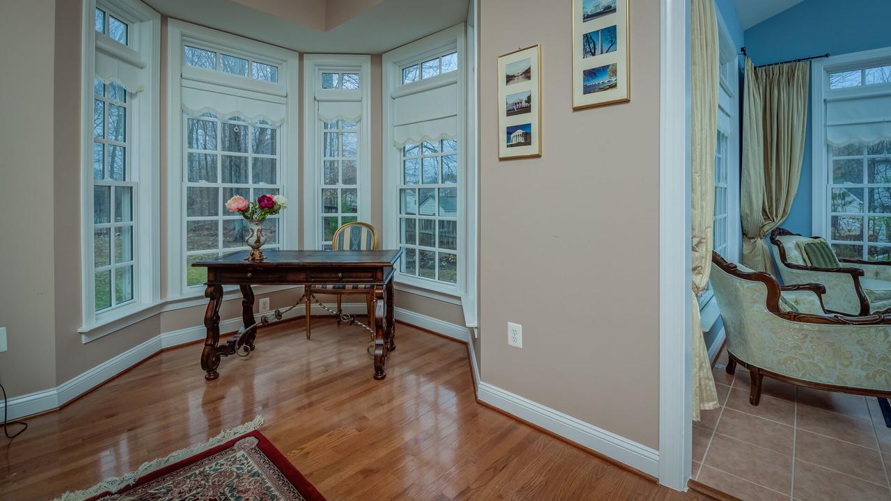 Furnished 2 Rooms Apartment For Short Or Long Term - thumb 11