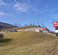 Econo Lodge Near Bluefield College - Accommodation Indiana
