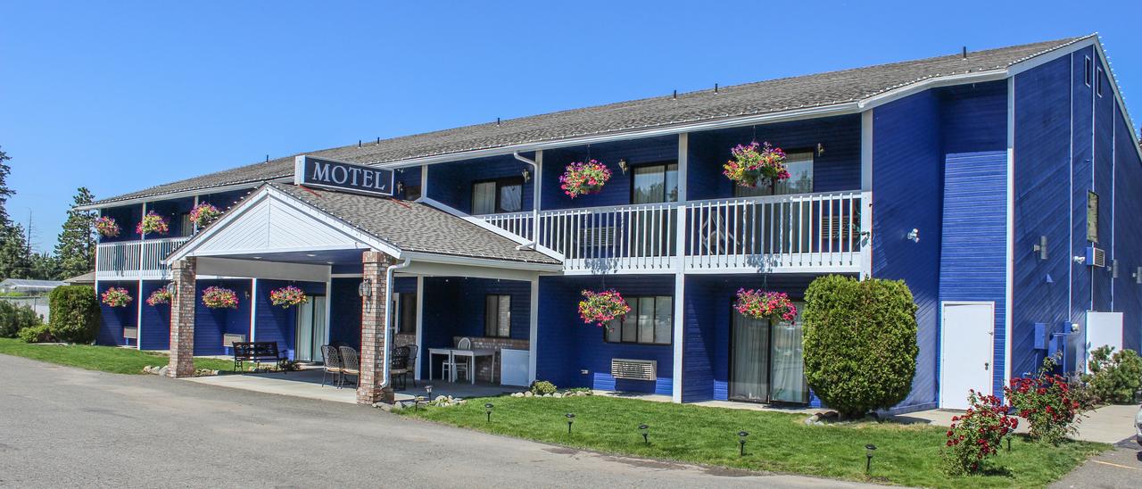 Wedge Mountain Inn - thumb 0