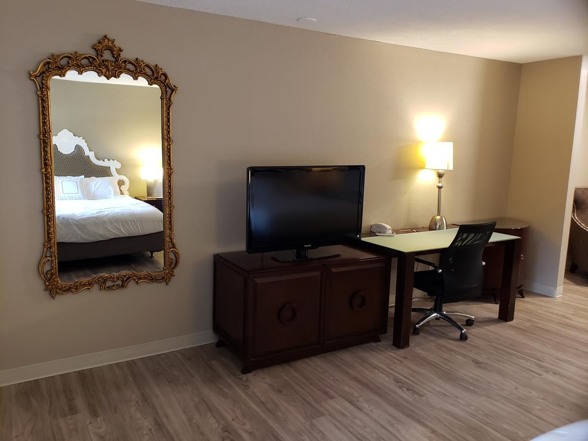 Yakima Valley Inn - thumb 16