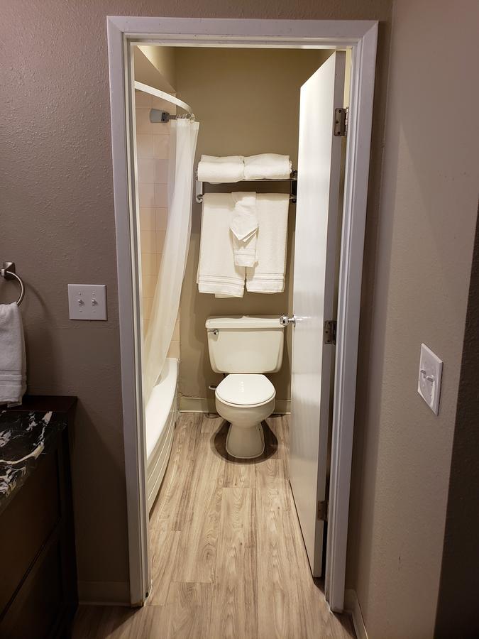 Yakima Valley Inn - thumb 14